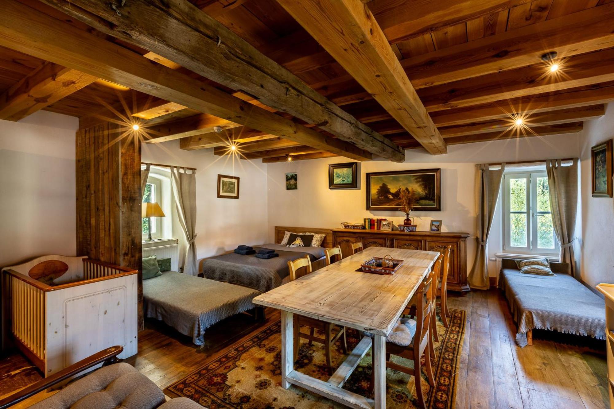 Bed and Breakfast Gosciniec Pod Zajacem Oleśnica Esterno foto